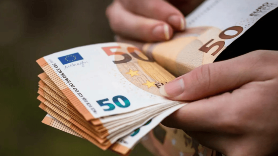 Mehr Gehalt beim Jobwechsel? Mit diesen 6 Schritten verhandelst du erfolgreich dein neues Gehalt – selbstbewusst, strategisch und ohne unnötigen Druck.