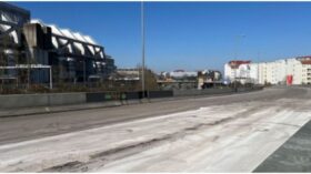 Ringbahn Berlin unterbrochen: Brücke an der A100 beschädigt. Entscheidung über Abriss oder Stützung soll nächste Woche fallen. Nahverkehr massiv eingeschränkt.