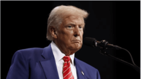 Trump erwägt Sanktionen gegen Russland, falls sein Gespräch mit Putin scheitert. Weißes Haus bestätigt: "Der Präsident ist entschlossen, dies zu tun".