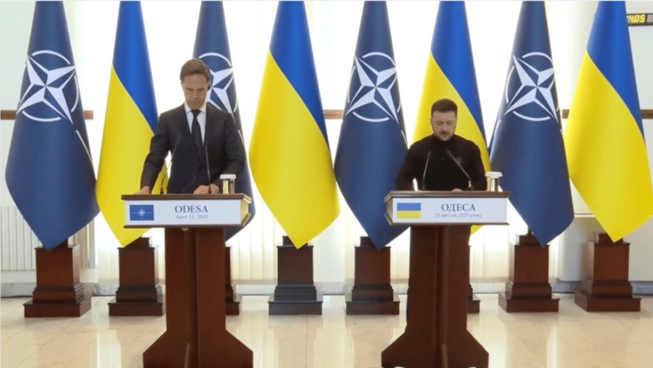 Selenskyj spricht von positiven Gesprächen über Bodenschätze mit den USA. Medien berichten jedoch über US-Forderungen nach Kontrolle über ukrainische Infrastruktur.