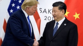China stellt Bedingungen für Gespräche mit Trumps Regierung. Peking fordert Respekt, weniger Sanktionen und klare Position zu Taiwan.