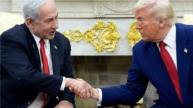 Israel plante laut NYT einen Angriff auf iranische Atomanlagen. Trump entschied sich dagegen – wegen Gesprächen mit Teheran.