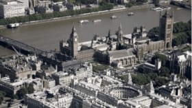 Großbritannien bestätigt die Absage der Ukraine-Gespräche auf Ministerebene in London. Gespräche werden durch Treffen auf Beamtenebene ersetzt.