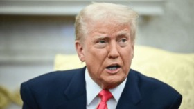 Trump erhöht Druck auf die Ukraine: EU-Partner erwägen Friedensplan mit Gebietsverzicht. Selenskyj lehnt US-Vorschlag entschieden ab – berichtet FT.