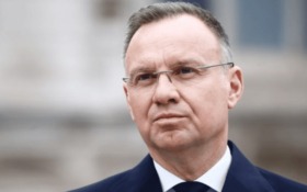 Polens Präsident Duda sagt, ein Frieden mit Russland werde nur mit gegenseitigen Zugeständnissen möglich sein – auch die Ukraine müsse Kompromisse eingehen.