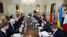 Ukraine und EU übergeben Trump gemeinsamen Friedensplan: Frieden ohne Kapitulation, Sicherheitsgarantien, keine Kontrolle Russlands über die Ukraine.