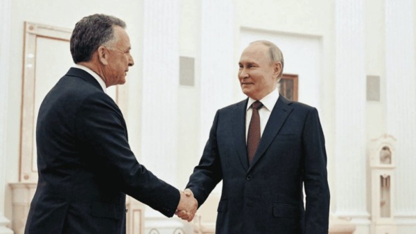 Witkoff und Putin sprachen in Moskau über eine mögliche Waffenruhe im Ukraine-Krieg. Drei Stunden Gespräch und neue Dynamik in den Verhandlungen um Frieden.