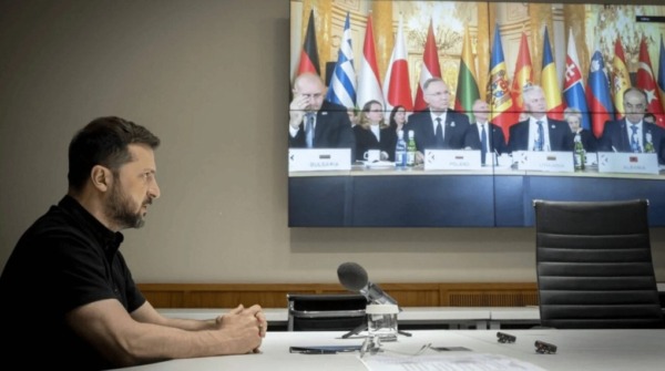 Selenskyj warnt vor einer möglichen Bedrohung aus Belarus, wo Russland diesen Sommer Militärübungen plant, berichtet Renewz.de vom Drei-Meere-Gipfel.