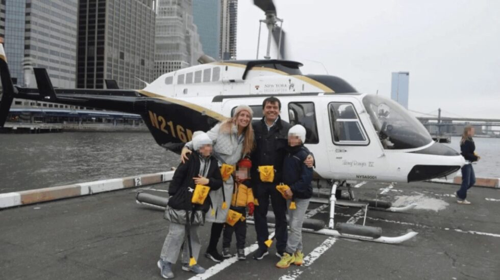 Ein Siemens-Manager, seine Frau und drei Kinder sterben bei einem Helikopterabsturz in New York. Ursache noch unklar. Renewz berichtet exklusiv.