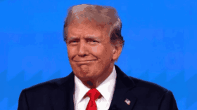 Donald Trump will Kanada nicht militärisch einnehmen – doch Grönland bleibt für ihn ein strategisches Ziel. Wieder spricht er von neuen US-Grenzen.