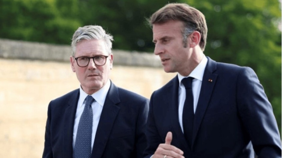 Der britische Premierminister Keir Starmer und der französische Präsident Emmanuel Macron sprachen über eine mögliche 30-tägige Waffenruhe in der Ukraine. Die Rolle Russlands wurde dabei besonders hervorgehoben.