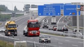 A100 und A113: Wegen technischer Arbeiten wird das Dreieck Neukölln im Mai 2025 an drei Wochenenden voll gesperrt. Umleitungen und Staus sind möglich.