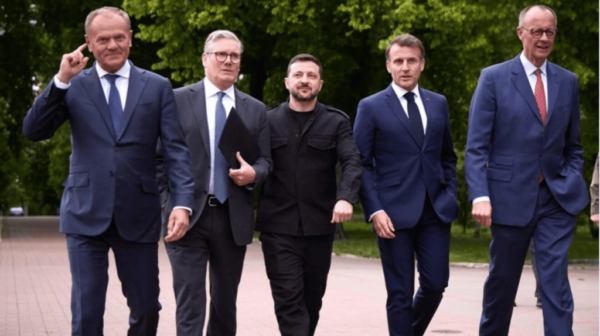 Frankreich, Deutschland, Polen, Großbritannien und die Ukraine fordern ab dem 12. Mai einen vollständigen, bedingungslosen Waffenstillstand für 30 Tage.