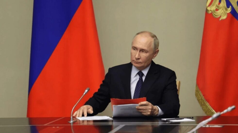 Während Putin am 15. Mai Gespräche in der Türkei vorschlägt, fordern Kiew und westliche Staatschefs eine sofortige 30-tägige Waffenruhe.
