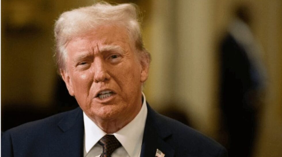 Donald Trump erwägt Teilnahme an Friedensgesprächen in der Türkei am 15. Mai. Russland und die Ukraine könnten direkte Verhandlungen aufnehmen.