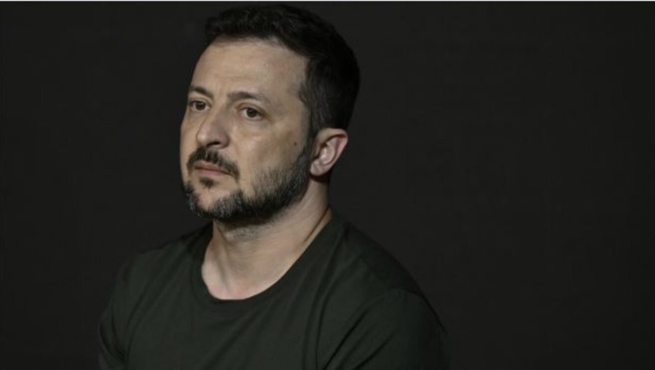 Selenskyj will über die Teilnahme der Ukraine an den Friedensverhandlungen in Istanbul erst entscheiden, wenn Russland seine Delegation offenlegt.