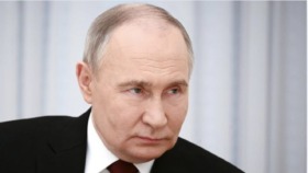 Der Kreml hat die russische Delegation für Gespräche mit der Ukraine in Istanbul benannt – mit Medinski an der Spitze. Putin selbst bleibt fern.