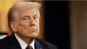 Trump kündigt für den 19. Mai Telefongespräche mit Putin und Selenskyj an. Ziel: Waffenruhe, NATO-Kontakt und ein Ende des Ukraine-Kriegs.
