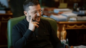 Präsident Wolodymyr Selenskyj gratulierte dem neu gewählten Präsidenten Rumäniens, Nicușor Dan, und betonte die weitere Unterstützung für die Ukraine.