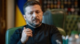 Selenskyj: Russland nicht zu Waffenruhe bereit. Ukraine fordert mehr Druck – wirtschaftlich, politisch, militärisch. Gespräche könnten bald folgen.