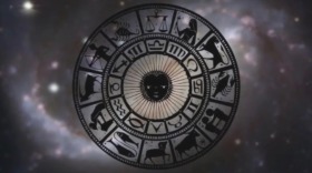 Horoskop heute – Samstag, 31. Mai 2025: Steinbock-Mond trifft Neptun unter aktivem Sonnensturm 2025. Emotionale Tiefen und sonnensturm körperliche symptome 2025 prägen das Tageshoroskop für alle Sternzeichen.