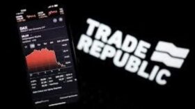Trade Republic vor Gericht: Warum Zinsversprechen, App-Ausfälle und ein drohendes EU-Verbot dem größten Neobroker Europas jetzt gefährlich werden.
