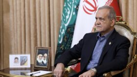 Masud Pezeschkian wurde laut iranischen Medien bei einem gezielten israelischen Angriff am 16. Juni verletzt. Die Attacke galt einem Treffen des Nationalen Sicherheitsrats.