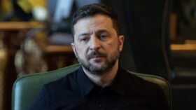Selenskyj: Ukraine schlägt Russland neue Friedensgespräche für kommende Woche vor. Fokus liegt auf Waffenstillstand, Austausch und Rückführung entführter Kinder.