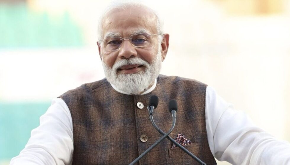 Premier Modi besucht erstmals seit 2018 China zum SOZ-Gipfel. Trumps Zölle und Kritik an Indiens Russland-Geschäften verschärfen den Handelskonflikt.