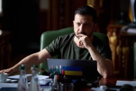 Selenskyj will mit Trump und Stubb koordiniert gegen Russlands Pläne handeln. Treffen zwischen Trump und Putin am 15. August in Alaska geplant.