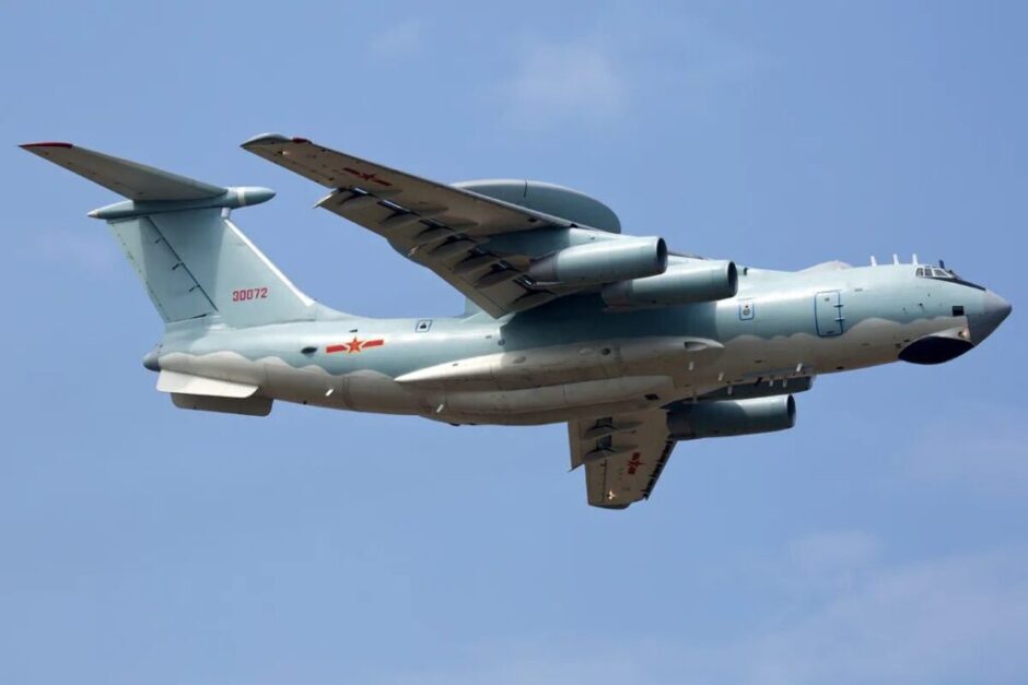 Chinas neue FDA-Radartechnik könnte AEW&C-Flugzeuge fast unsichtbar machen – Simulationen zeigen massive Fehler bei gegnerischen Ortungssystemen.