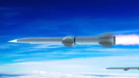 China unveils the YJ-17 missile with a revolutionary hypersonic communications network, achieving nanosecond precision and shifting the global balance against NATO and the USA.