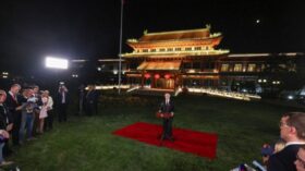 Putins Drohungen in Peking: Russland will Ukraine notfalls mit Gewalt zu Zugeständnissen zwingen