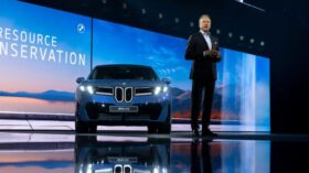 BMW präsentiert iX3 in München – Start der „Neuen Klasse“ als Antwort auf Tesla und China