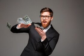 Erfahren Sie, wie Milliardäre ihr Vermögen durch Offshore-Trusts, Hedgefonds, Philanthropie und Family Offices sichern und vermehren.