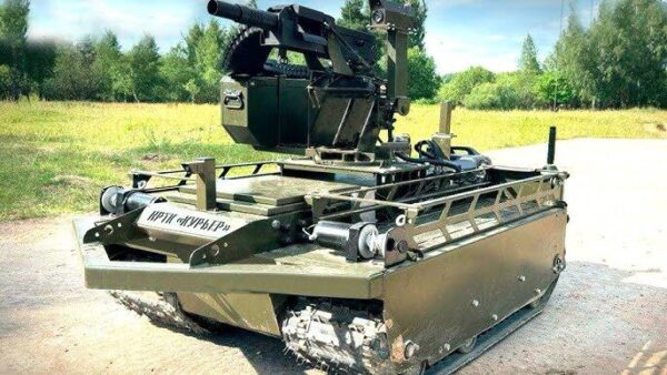 Russlands Kampfroboter Courier im Testeinsatz: Bewaffnung, Kosten, Schwächen und Bedeutung für Deutschland und NATO. Analyse der neuen UGV-Generation.