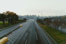 Digitale Vignetten für Ungarn: schnell, einfach und sicher online kaufen. So vermeiden Sie Strafen und reisen stressfrei auf Autobahnen und Schnellstraßen.