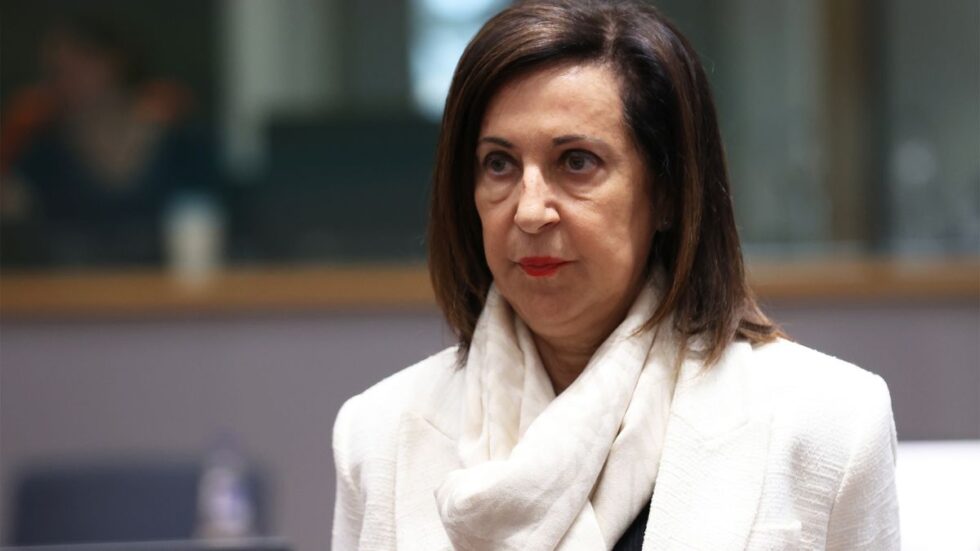 Spanisches Militärflugzeug mit Ministerin Robles erlebt GPS-Störung nahe Kaliningrad. NATO-Mission in Litauen bleibt unbeeinträchtigt.