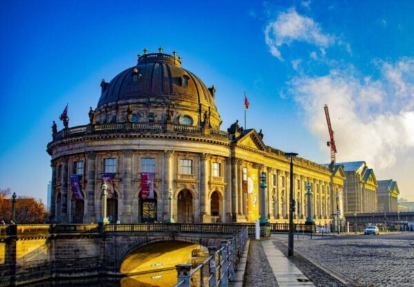 Deutschland 2025: Top-10 Reiseziele zwischen Kultur, Natur und Geschichte – von Berlin bis Bayern, mit Events, Tipps und Sehenswürdigkeiten.