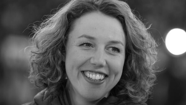 Laura Dahlmeier wird nach ihrem Tod am Laila-Peak nicht geborgen; Bergsteiger überprüften das Gelände und Gletscherspalten erfolglos.