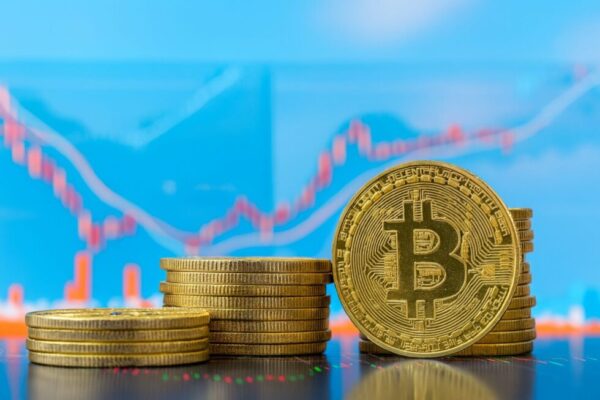 CARF OECD standardisiert Krypto-Besteuerung global ab 2026. Erfahren Sie, wie der automatische Austausch von Krypto-Assets funktioniert und was das für Ihre Steuern bedeutet.