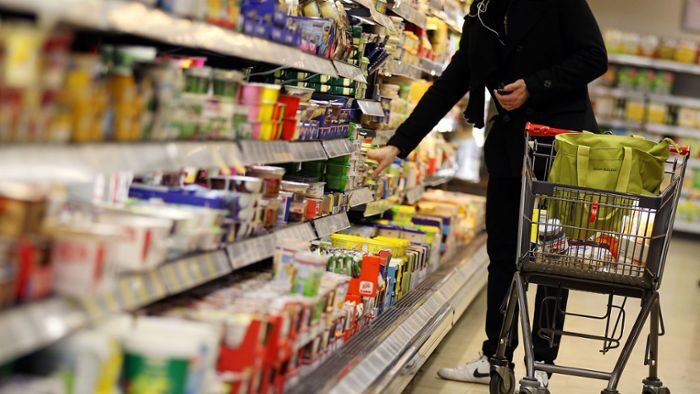 Öffnungszeiten an Silvester 2025 variieren je nach Bundesland. Erfahren Sie, wann Supermärkte wie Aldi oder Rewe am 31. Dezember 2025 in Deutschland schließen.