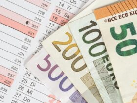 Bürgergeld & ALG Auszahlungstermine Dezember 2025/2026: Alle wichtigen Daten für Januar-Zahlungen und Arbeitslosengeld im Überblick. Jetzt Termine bei Finanz.de prüfen.