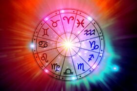 Horoskop für den 02.12.2025: Detaillierte astrologische Vorhersage für Dienstag. Merkurs Einfluss auf Karriere und Tipps für alle Sternzeichen.