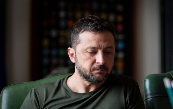 Die USA bewerten den Vorschlag von Präsident Selenskyj zu einem Referendum über ein mögliches Friedensabkommen als Fortschritt. Washington und europäische Partner sehen darin einen Schritt zu mehr Transparenz im politischen Prozess der Ukraine.