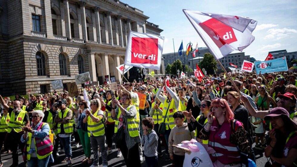 Ausweitung der Warnstreiks im öffentlichen Dienst: ver.di und dbb kündigen Streiks in Kliniken und Kitas ab nächster Woche an. Forderung: 7% mehr Lohn für 920.000 Profis